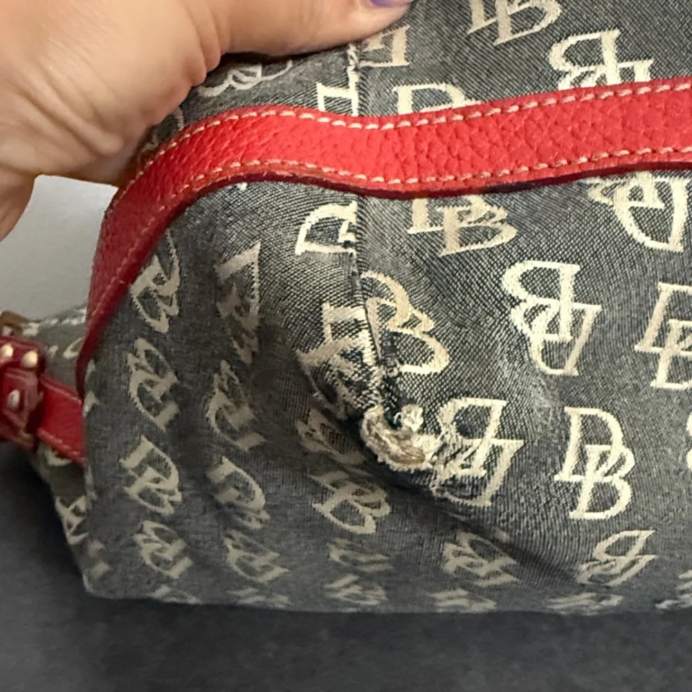 Vintage Dooney & Bourke large hobo monogram bag JUNK - Picture 7 of 16